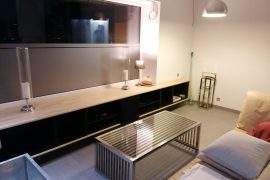 Meuble de salon en MDF noir et evea